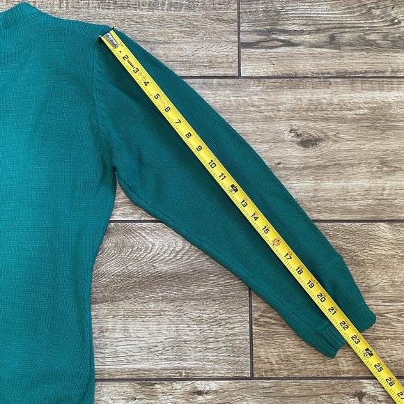 Vintage Green Cardigan Sweater  M - Picture 9 of 9